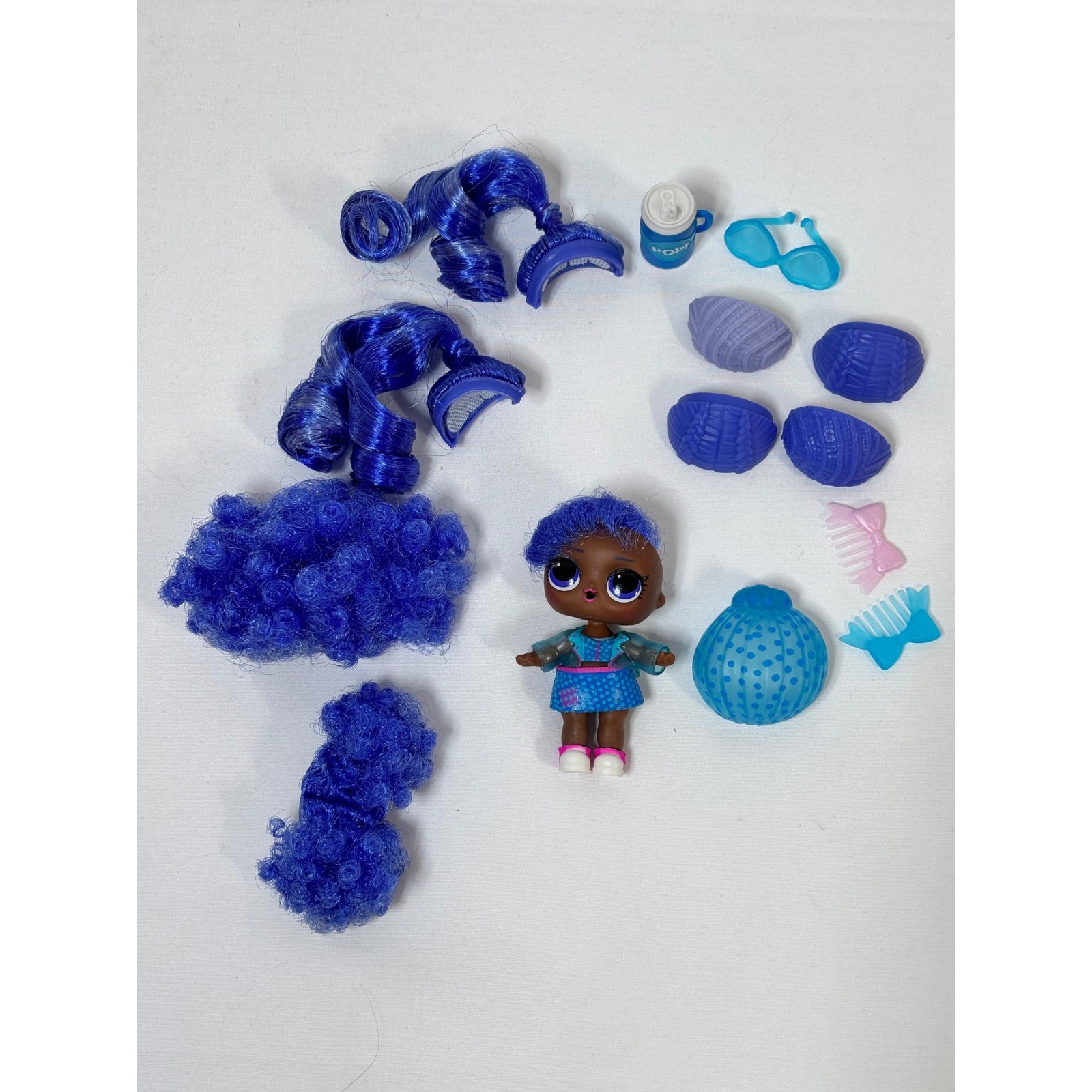 LOL Surprise Hairvibes Doll Blue Hair Mix & Match Wigs Accessories MGA 3 Inch