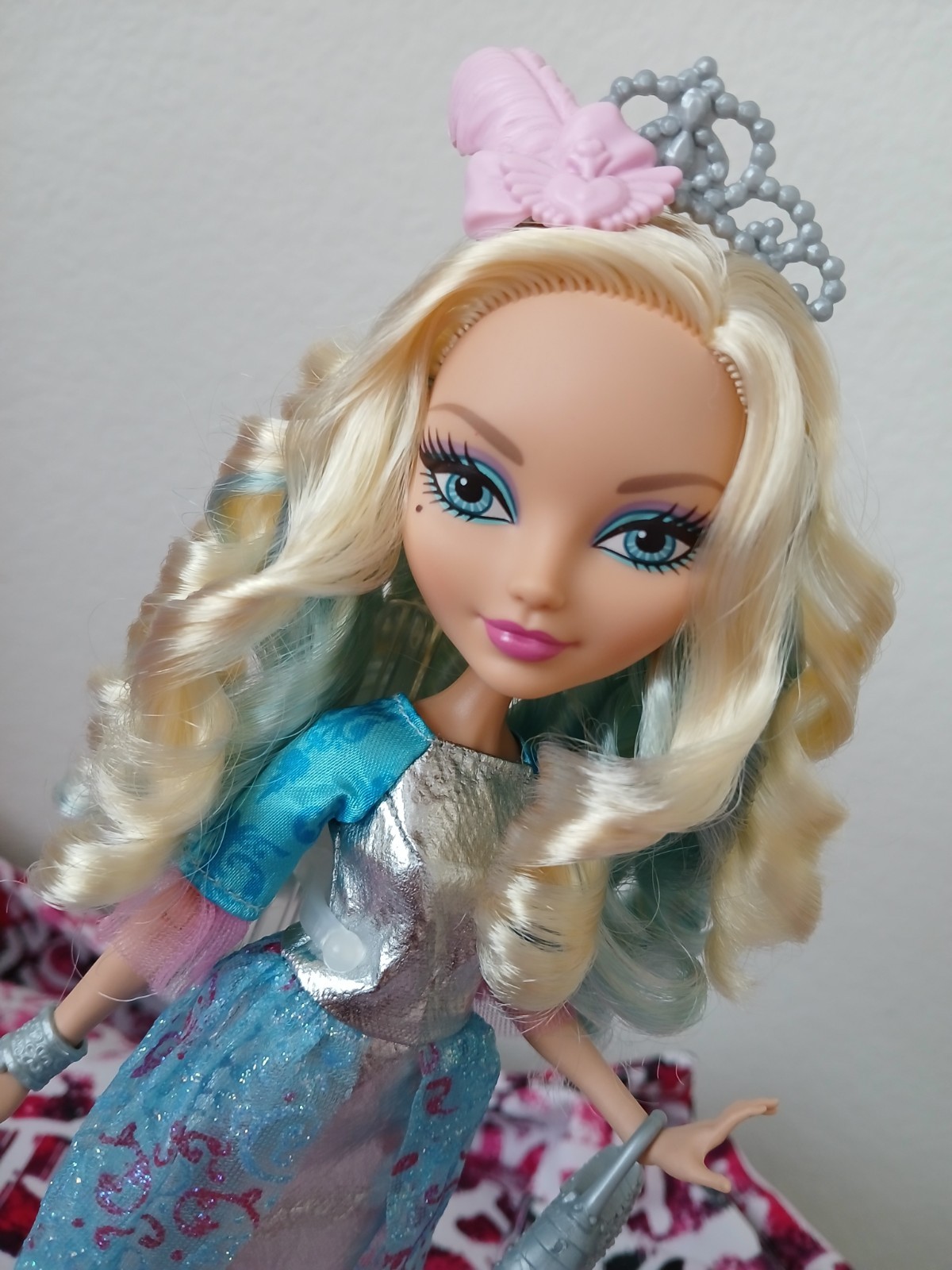 DARLING CHARMING?Ever After High●Wave 1 First Chapter●Loose Doll+Stand●RESTYLED