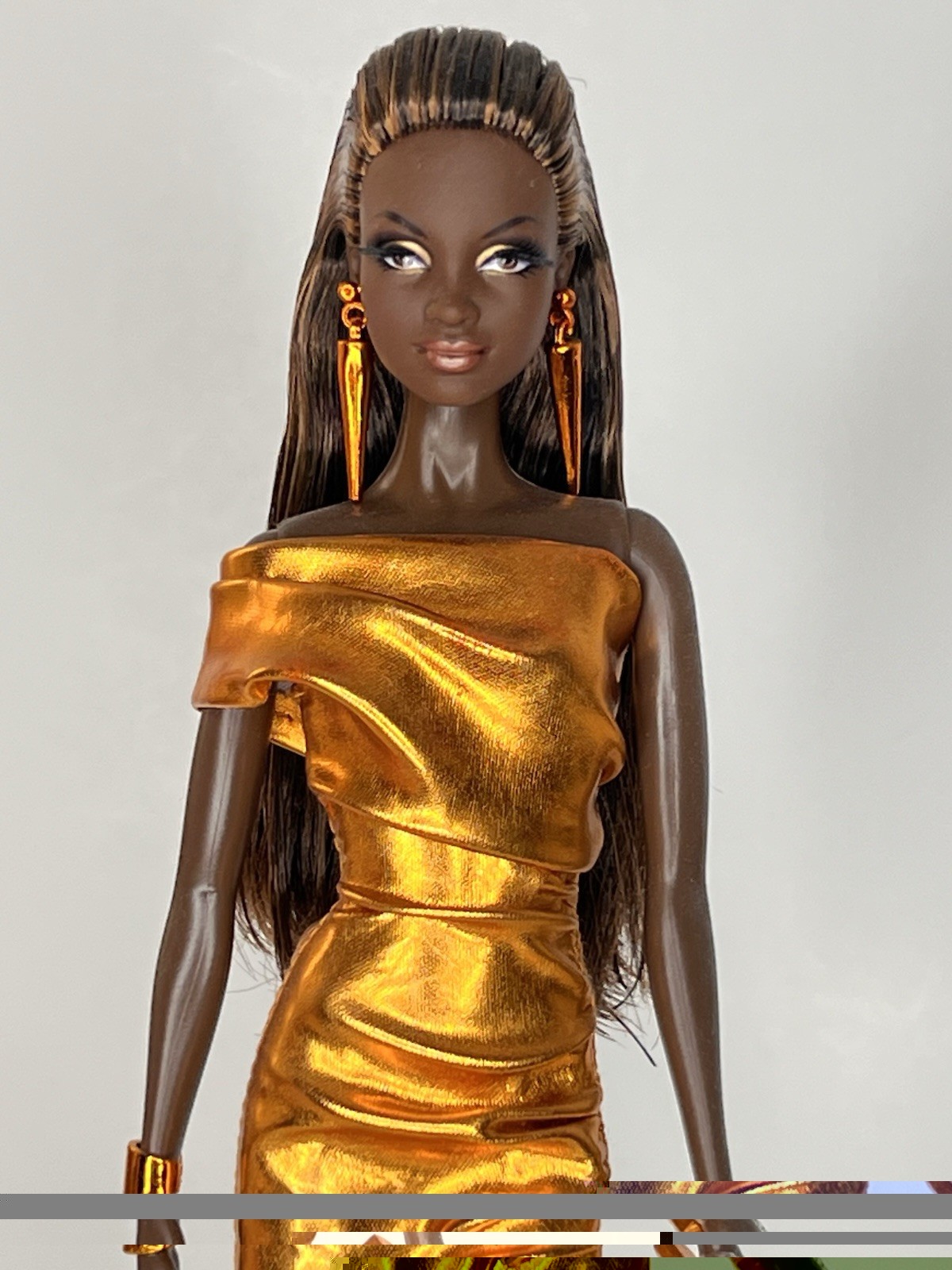The Barbie Look City Shine Bronze Dress Doll AA 2014 Mattel Fashion Model Muse
