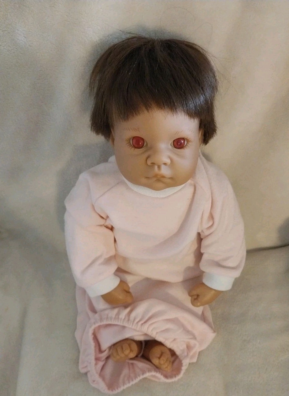 VTG 1998 Lee Middleton Original Doll By Reva Brown Hair Pink Sleeper Gown 090798