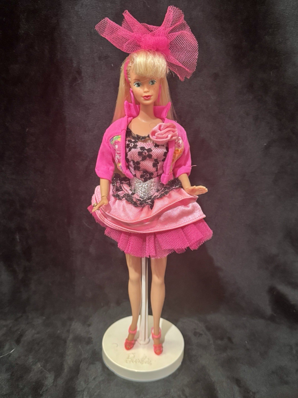 Estrela Rockstar Viky Barbie Doll Brazil Exclusive OOAK Reroot/repaint