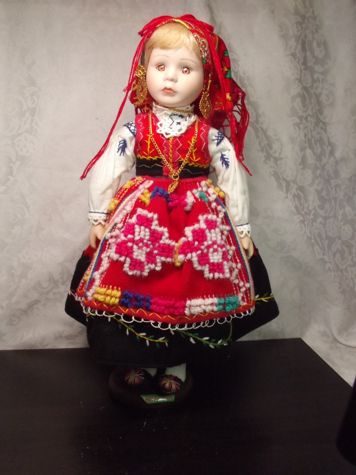 15″ Porcelain Portugal Folk Costume Doll Blonde Glass Eyes Red Black Dress Stand