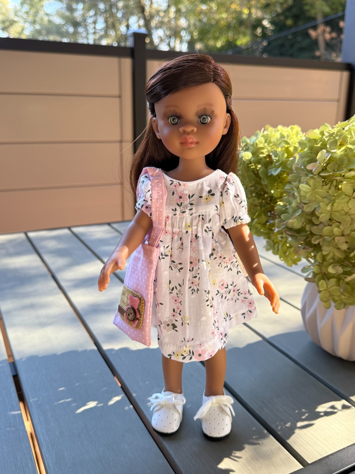 Paola Reina Simona Doll 13″ Brunette New in Box Made in Spain Original