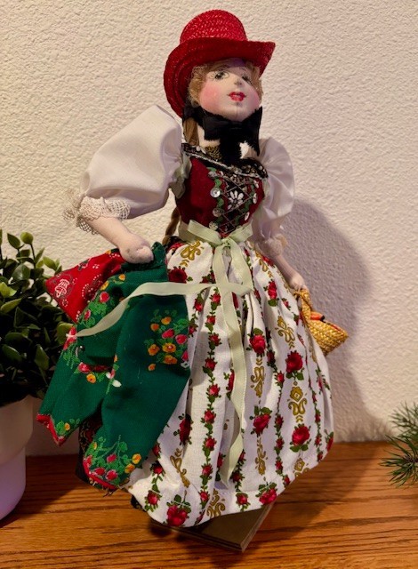 Lüdecke Artist Doll German Folk Costume Blonde Braided Hair with Basket