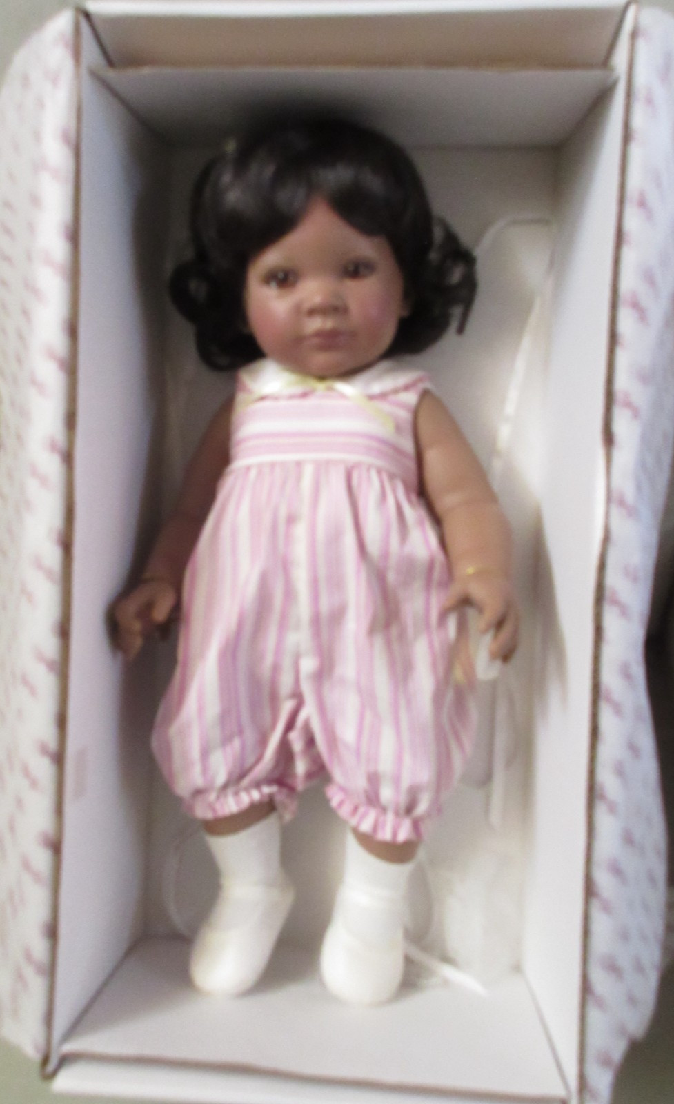 2004 Tonner 20″ Effanbee Button Nose BASICALLY EMILY African American Doll w Box