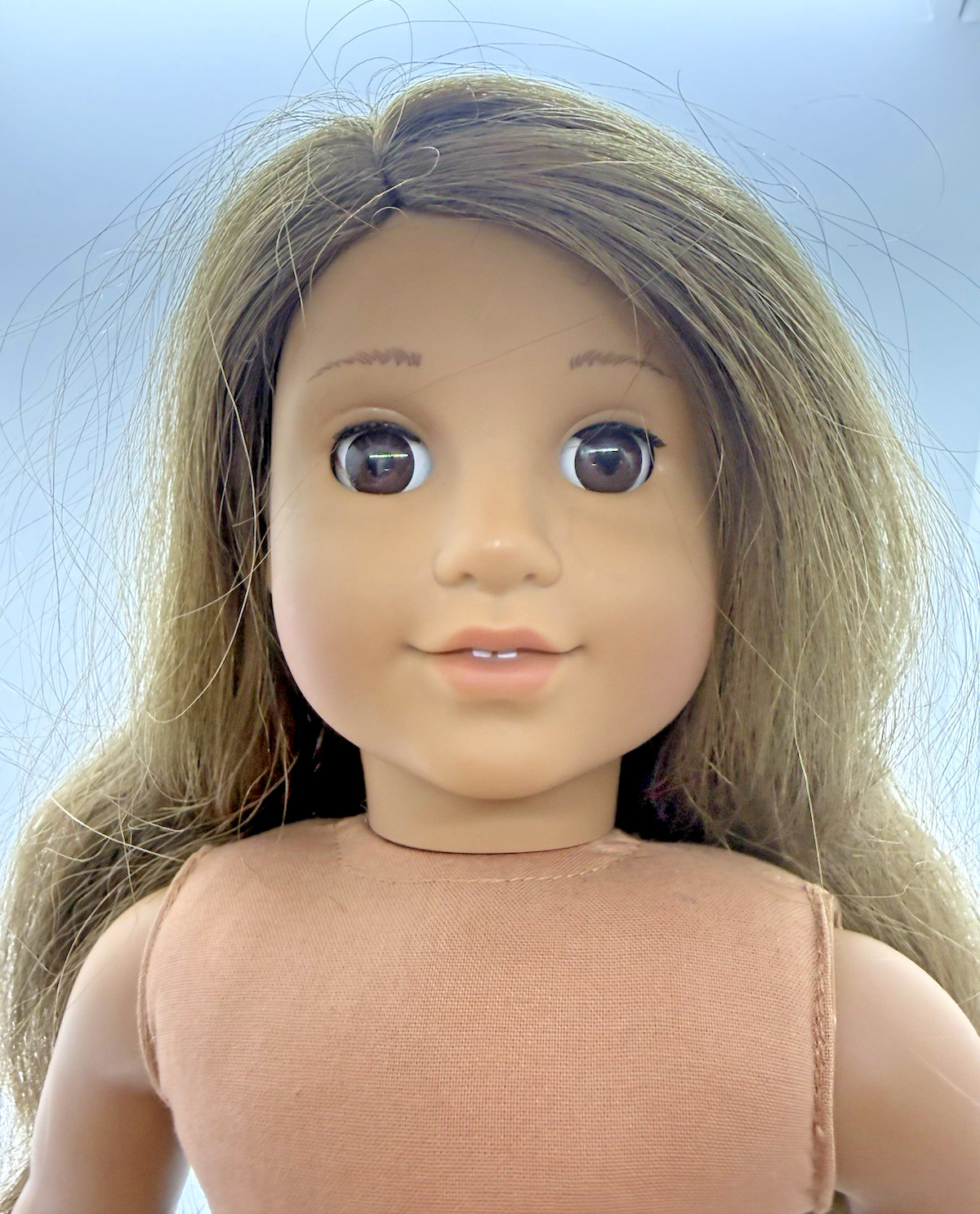 Pleasant Company American Girl Doll Brunette Light Brown Hair Brown Eyes 2008