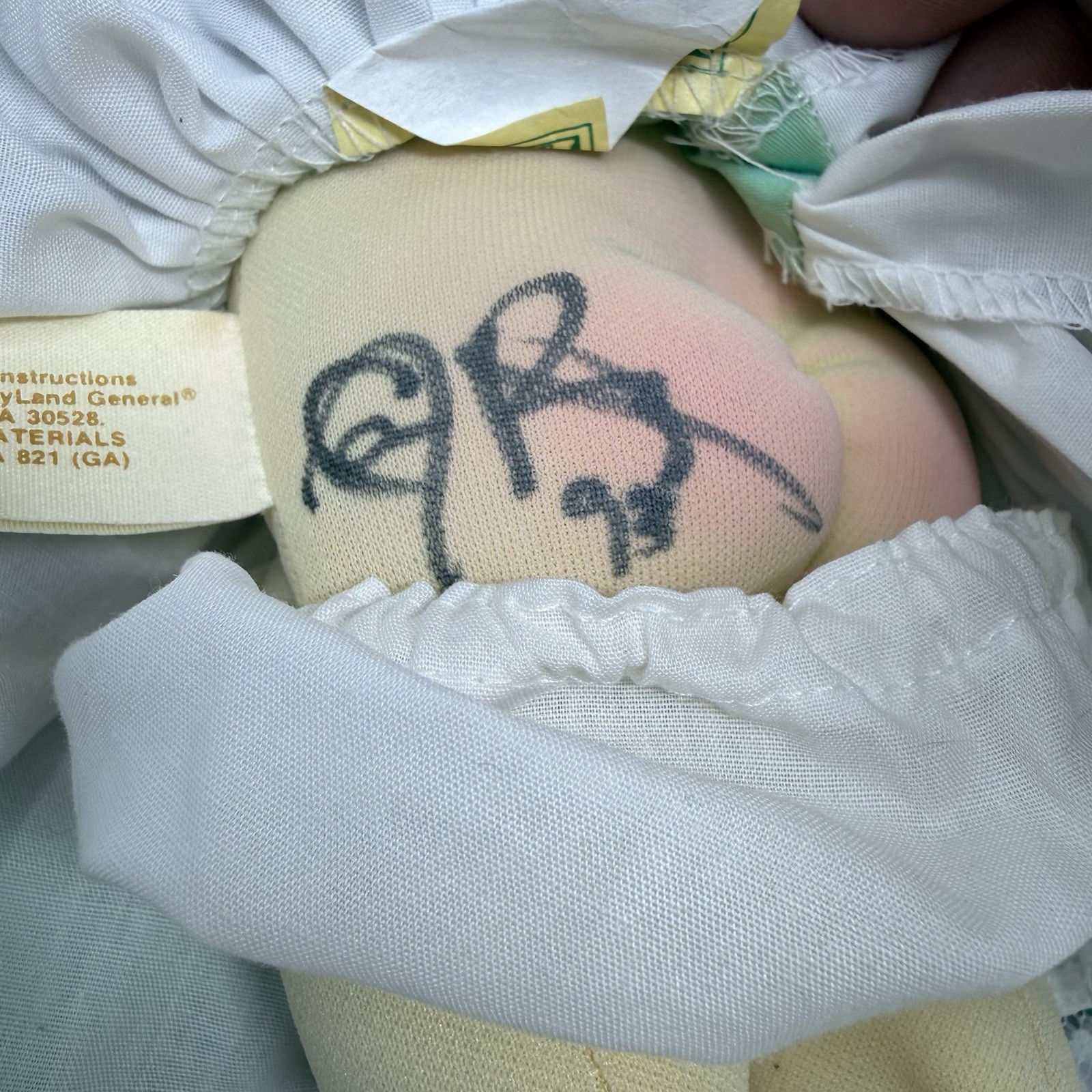 1993 CCE Cabbage Patch Kids Patti Hand Signed 10 Inch Soft Sculpture Doll