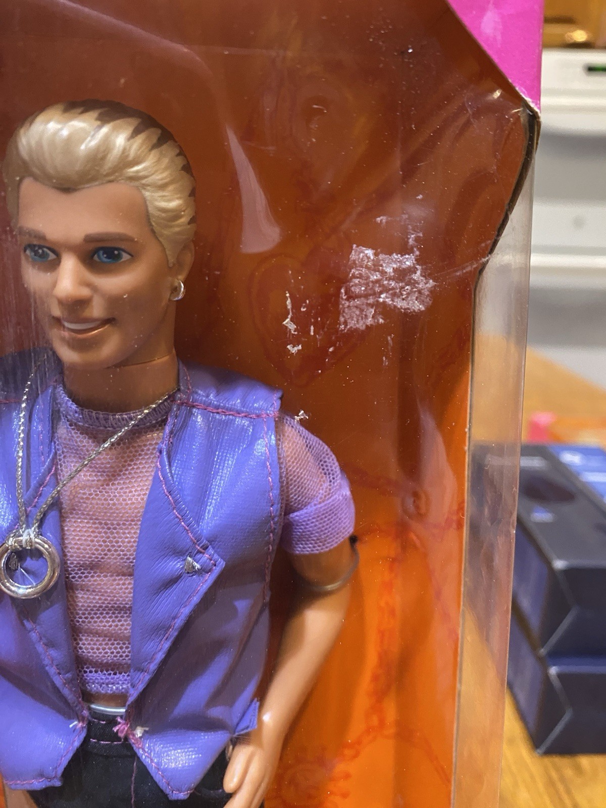 NRFB Earring Magic Ken w/Charms -#2290-Mattel 1992