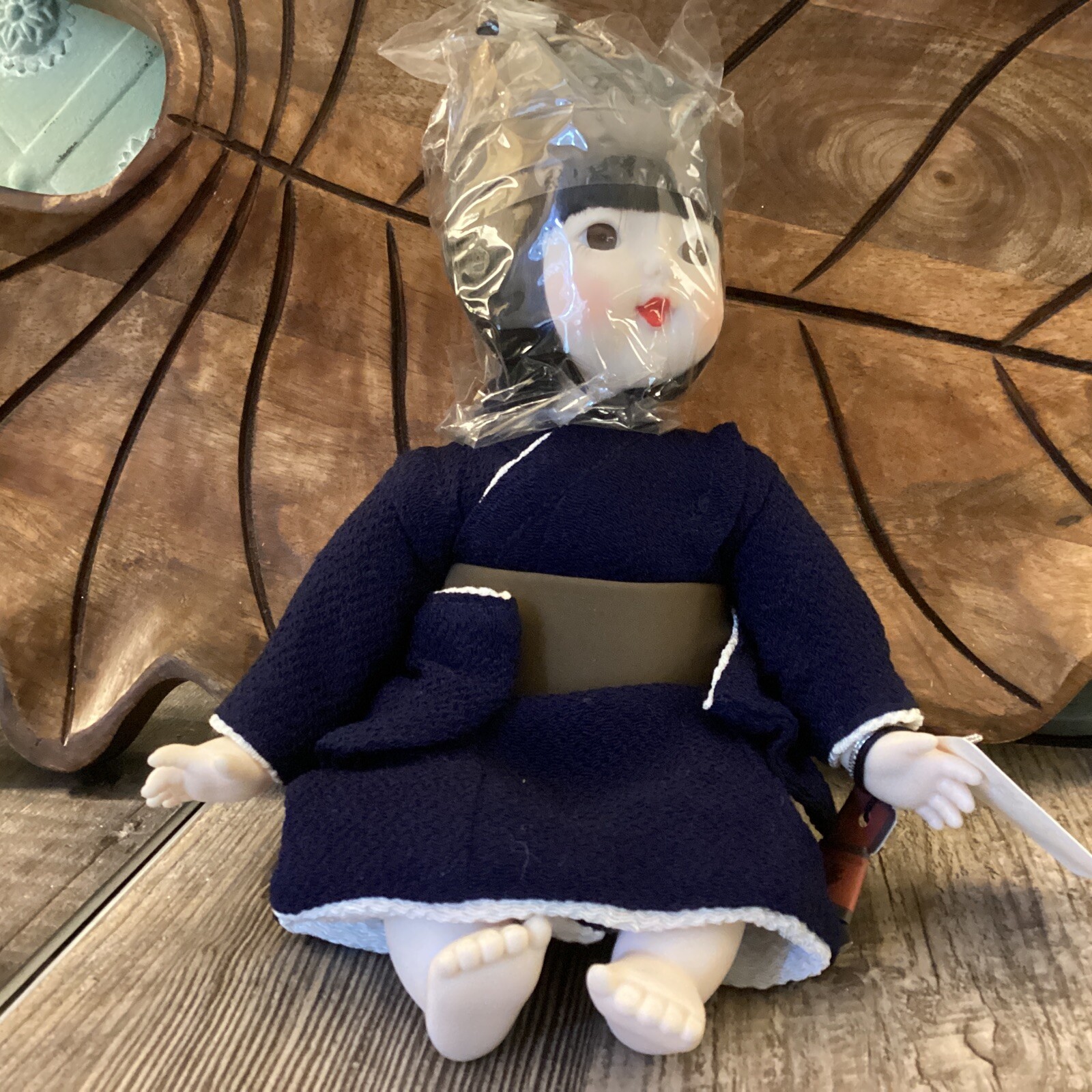 Ooike Oike Co. Ltd. Kyo Osana Navy Blue Japanese Vinyl Doll Traditional w Tags