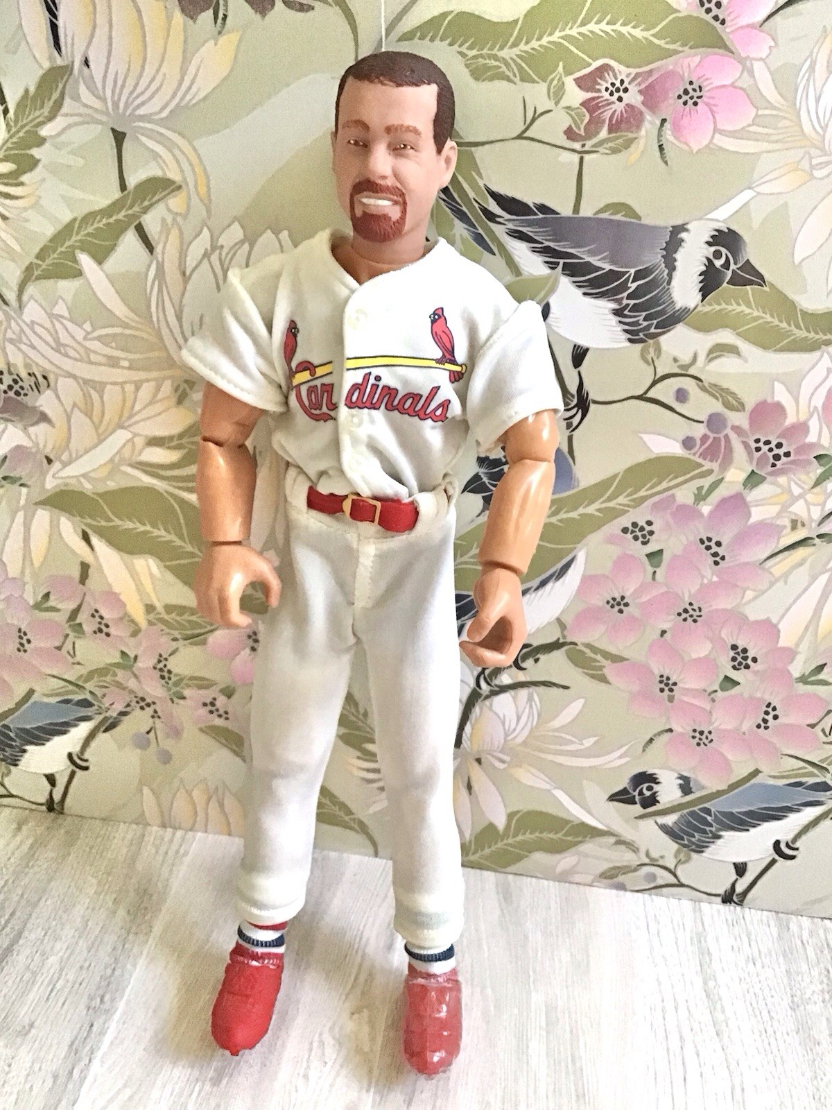 St. Louis Cardinals Mark McGwire Starting Lineup 12″ Action Figure Doll