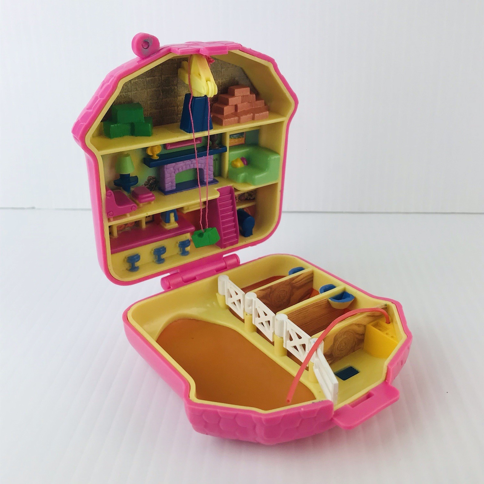 Polly Pocket Figures + Clone HAPPY TRAILS Club Horse Stable 1994 Vintage Compact