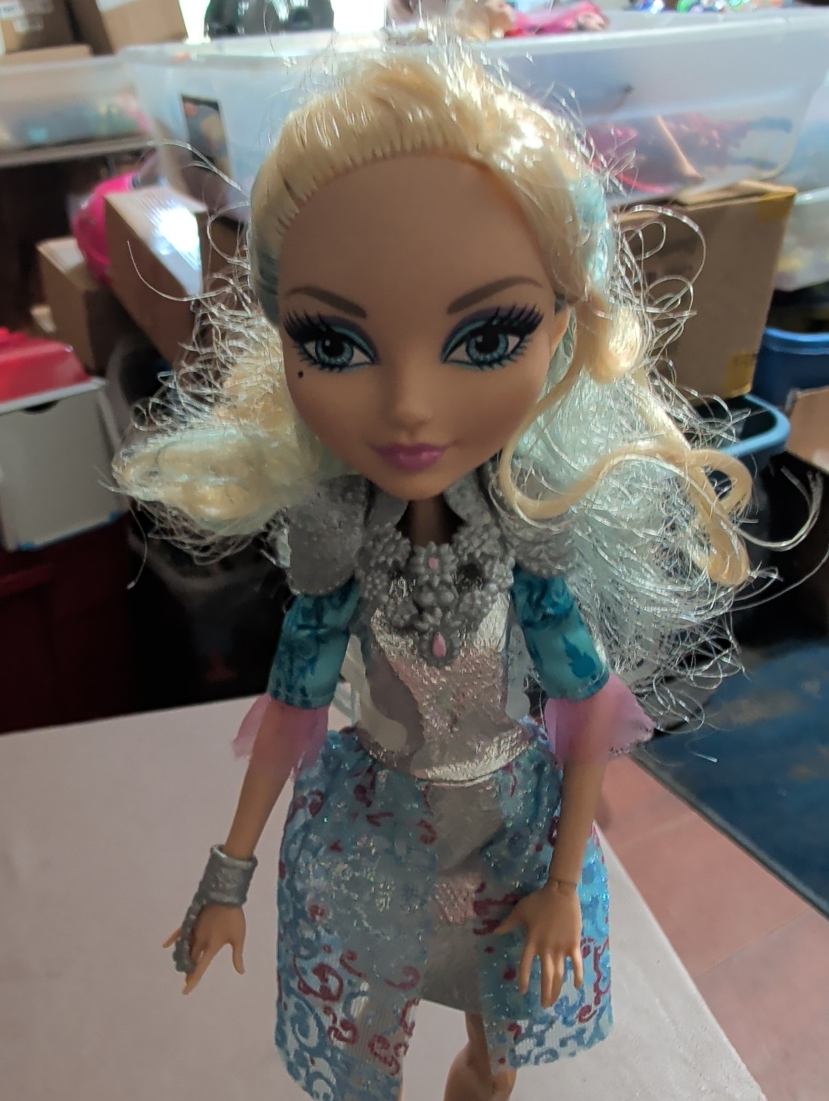 Ever After High Wave 1 First Chapter Darling Charming Doll W/ Stand Read