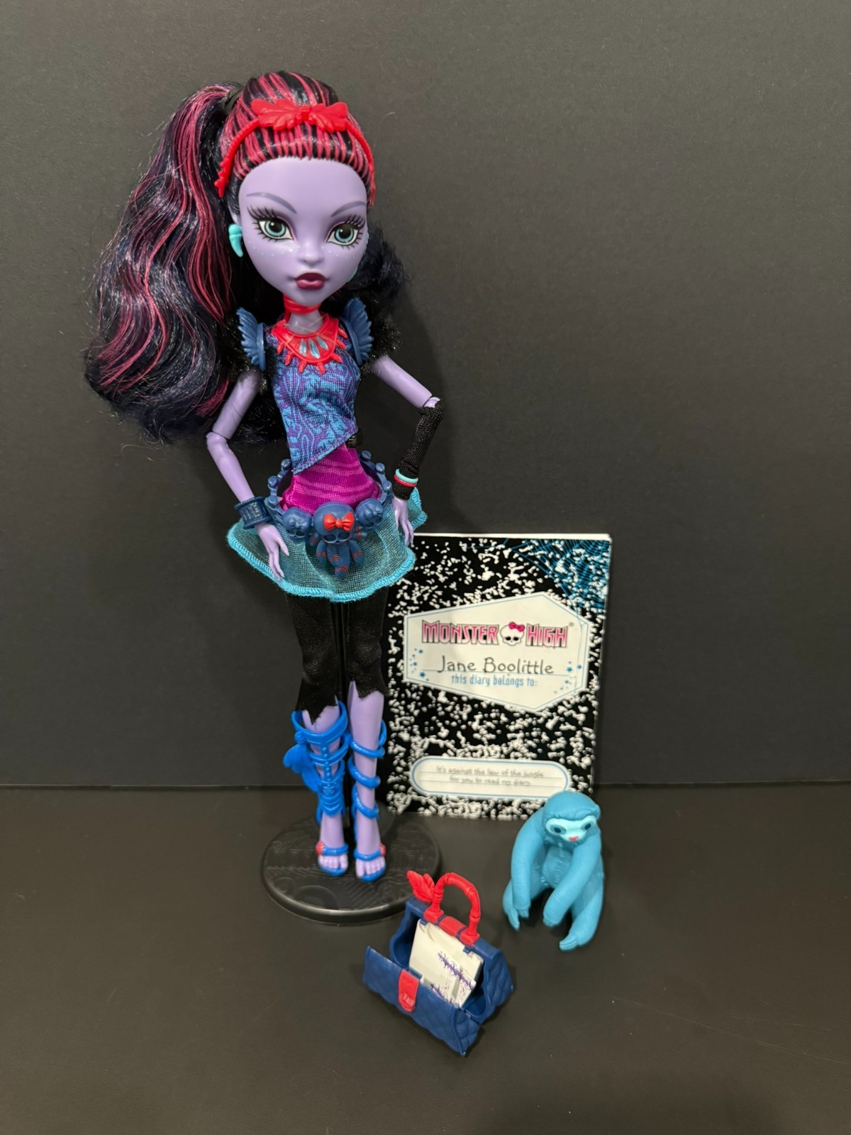 Monster High Jane Boolittle First Wave Release Doll w/ Stand Diary Pet Bag
