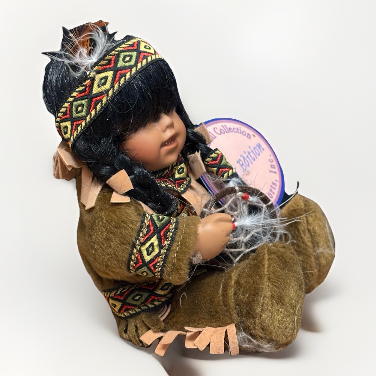 “Willie” Native American 2001 Doll & Dream Catcher Emerald Doll Collection #5452