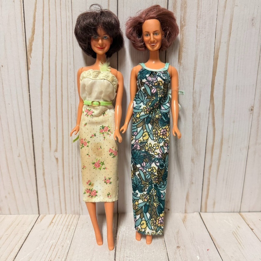 Mego Laverne and Shirley Doll Set TNT Waist One Original Outfit Dress 1977