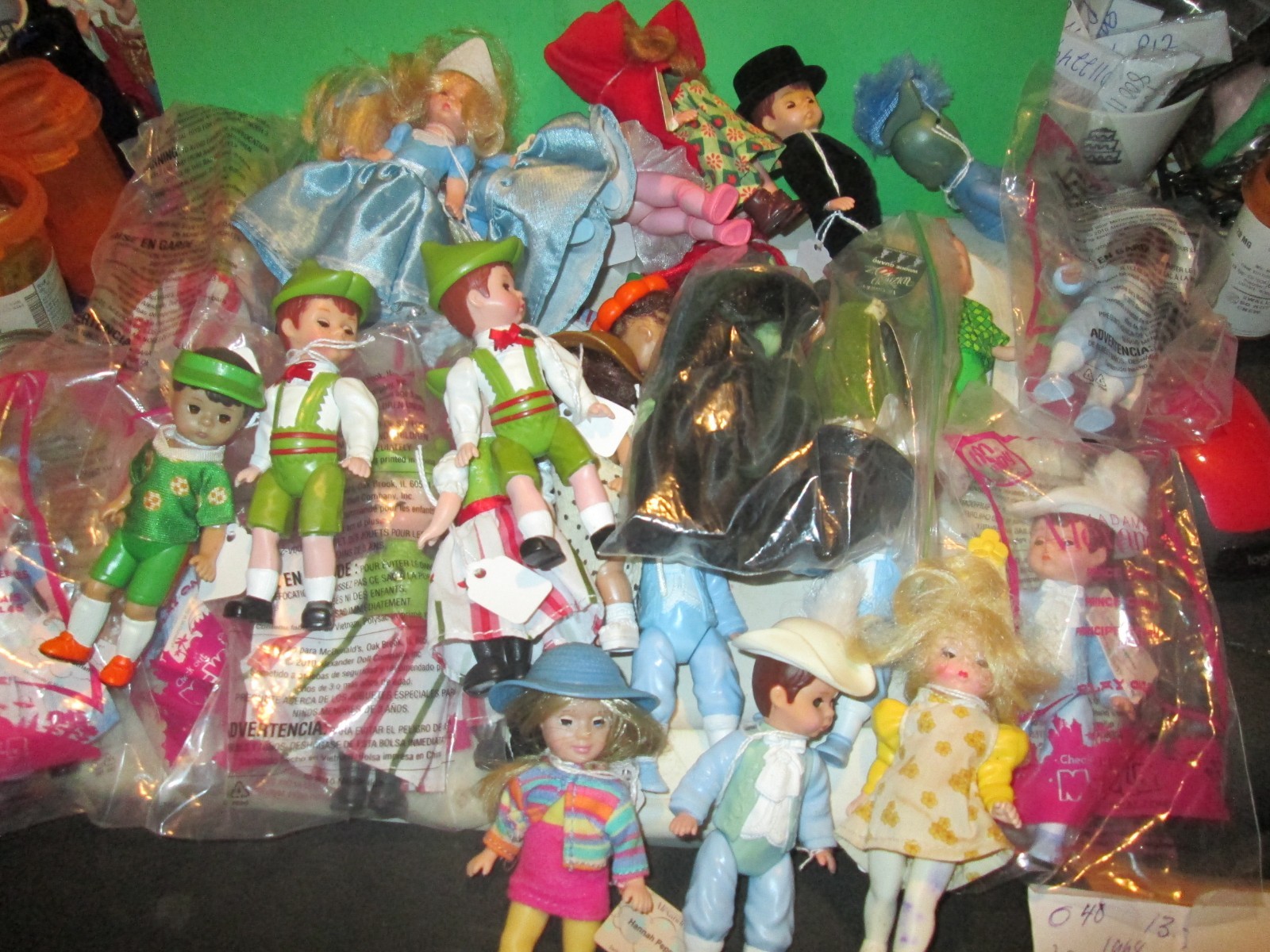 VINTAGE 5 INCH Madame Alexander dolls McDonald’s Happy Meal toys lot of 32