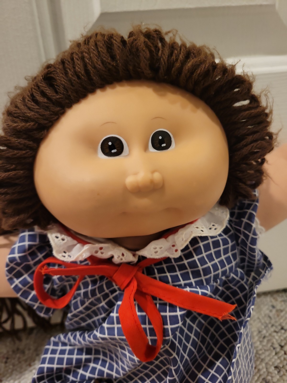 2 VTG 1978-1982 CABBAGE PATCH KIDS DOLLS BROWN Hair Blues Eyes Dark BROWN Eyes