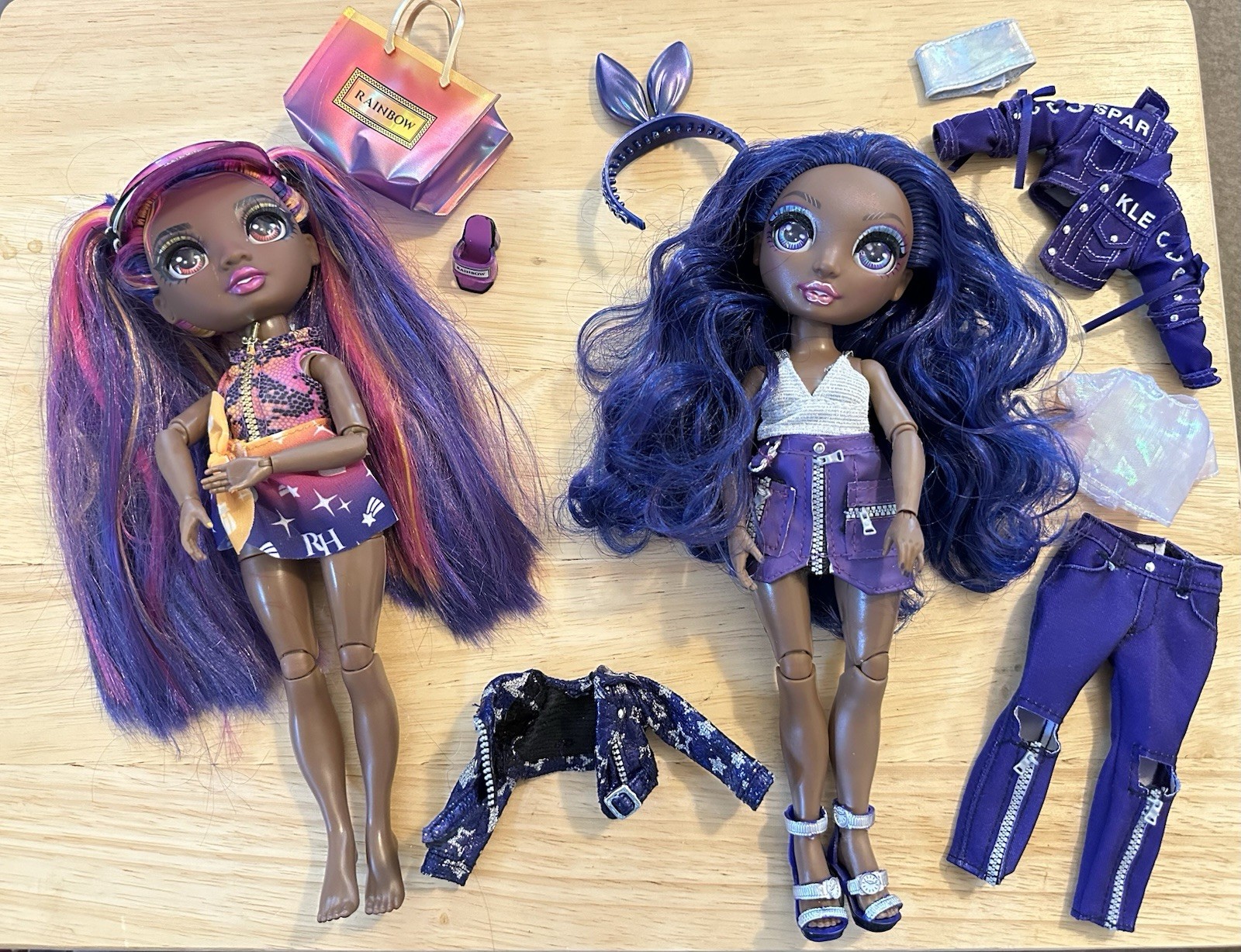 Rainbow High Dolls Pacific Coast Phaedra & Krystal Bailey Dolls + Accessories