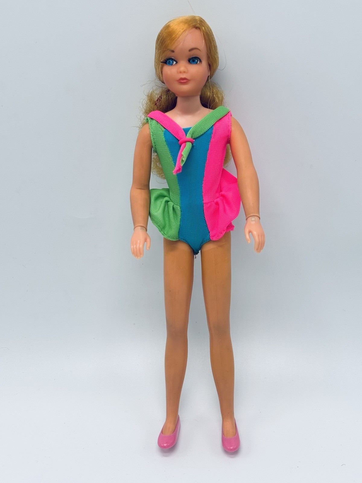 Vintage 1971 Barbie Dramatic New Living Skipper Doll #1147 w/Original Swimsuit