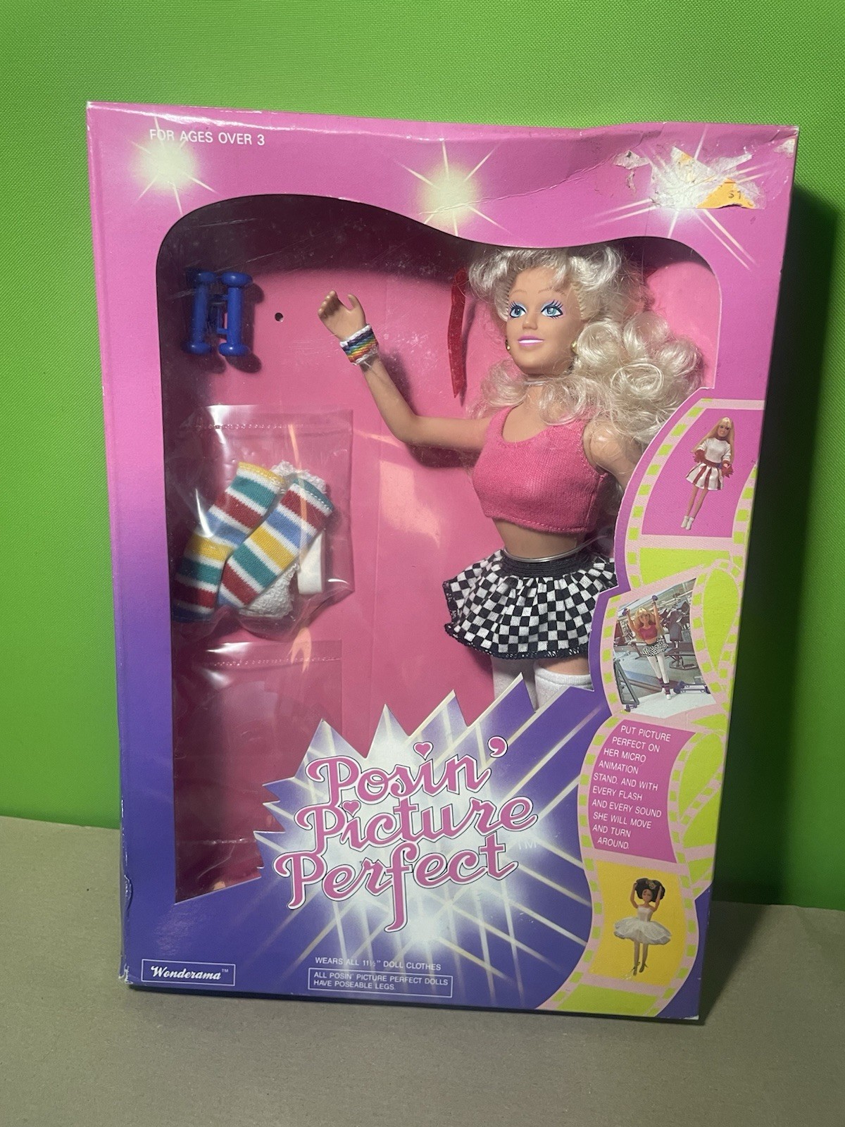 Vintage Wonderama Posin Picture Perfect Fashion Doll. 1990 In Original Box