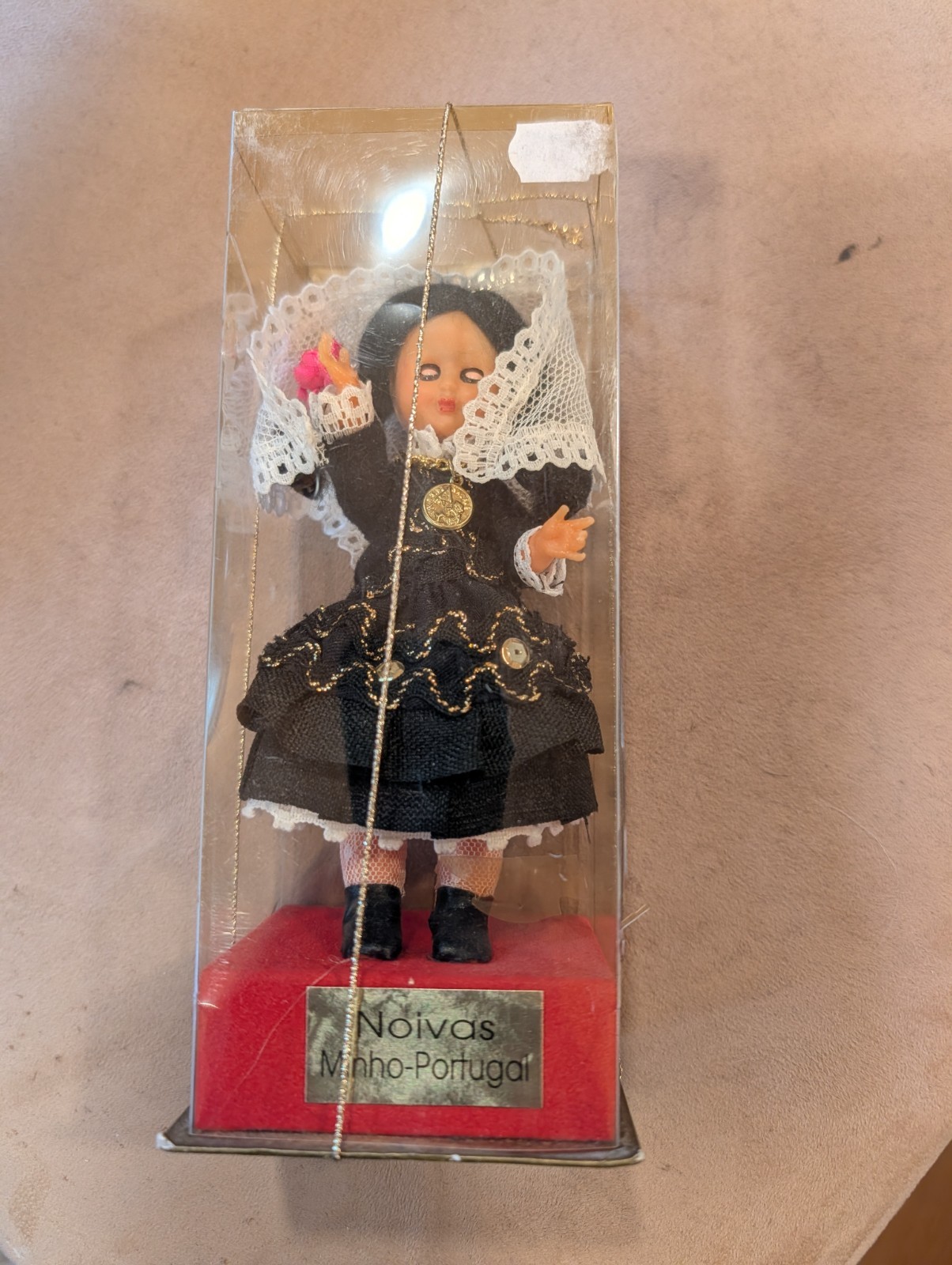 Noivas Minho-Portugal Souvenir Doll in Original Packaging, 7.5 by 3 by 2.5″