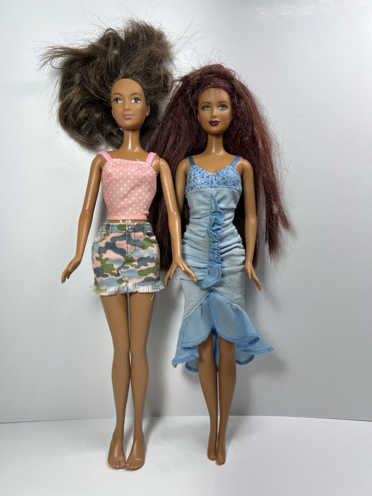 2 Barbie Dolls Amazing Nails Kayla Red Hair Green Eyes & Cali Girl Surfer Lea