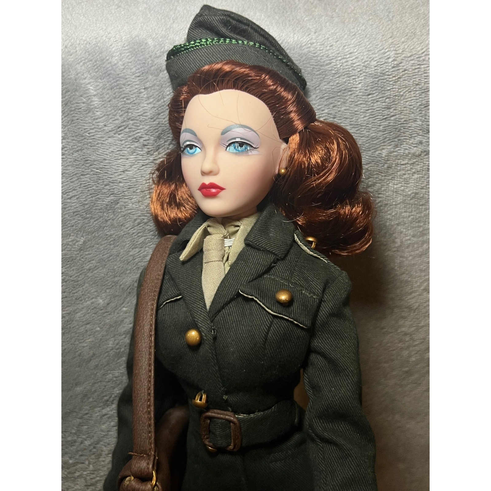 Gene Marshall USO Doll Mel Odom Ashton Drake WWII Military Fashion Doll 15.5″
