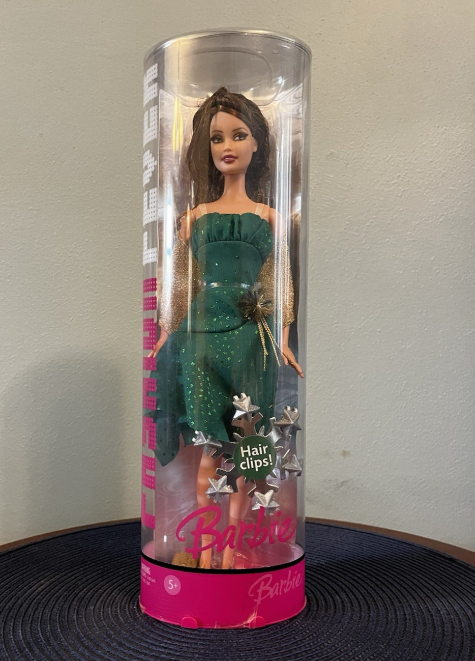 2006 “Fashion Fever: Sparkle and Shine” Holiday Barbie Green NIB – Mattel K3678