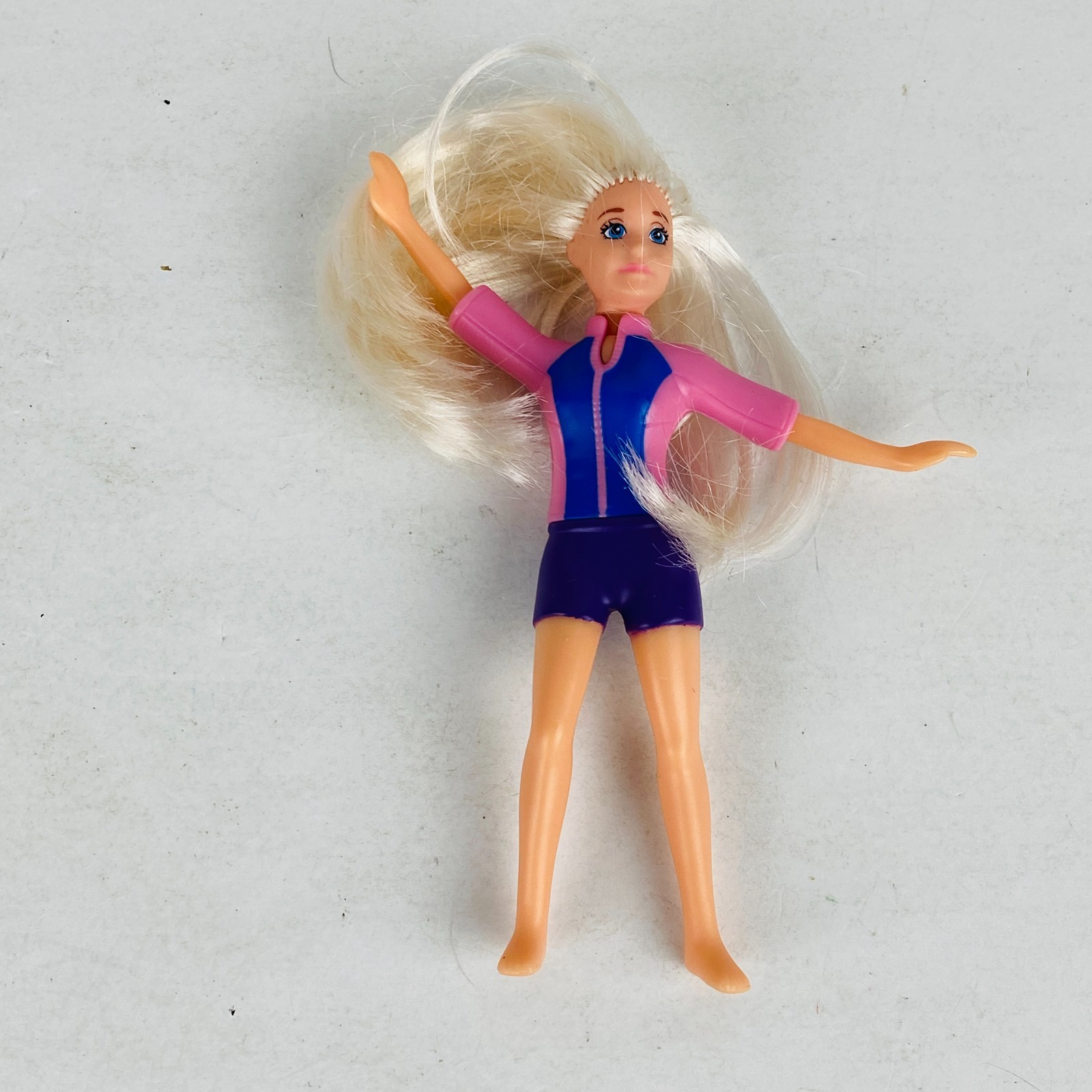 Barbie McDonalds 2019 Surfer Girl In Non Removable Wetsuit Blond Hair Blue Eyes