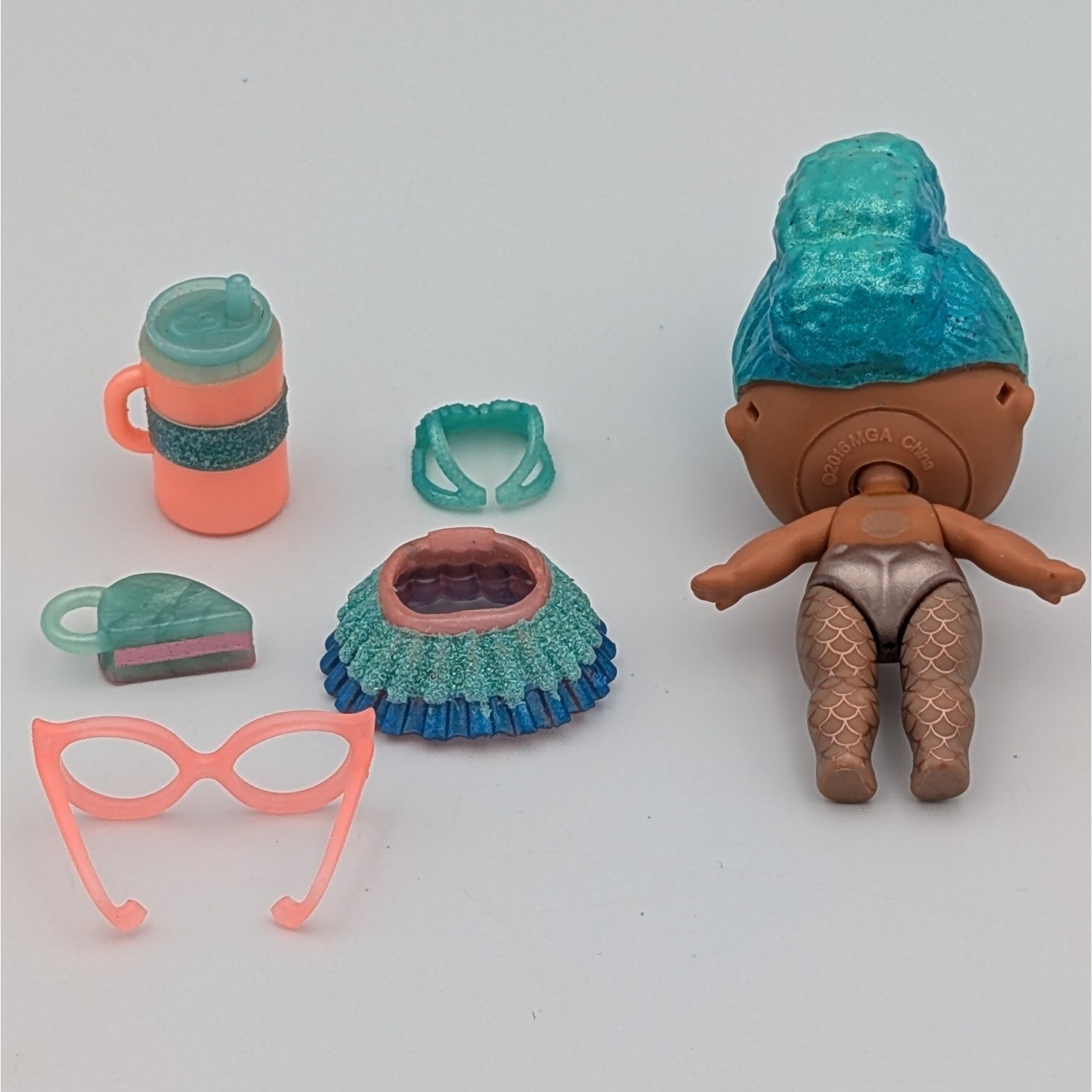 LOL Surprise Aqua PS-003 Present Surprise Series 1 March Doll Teal Glitter Toy