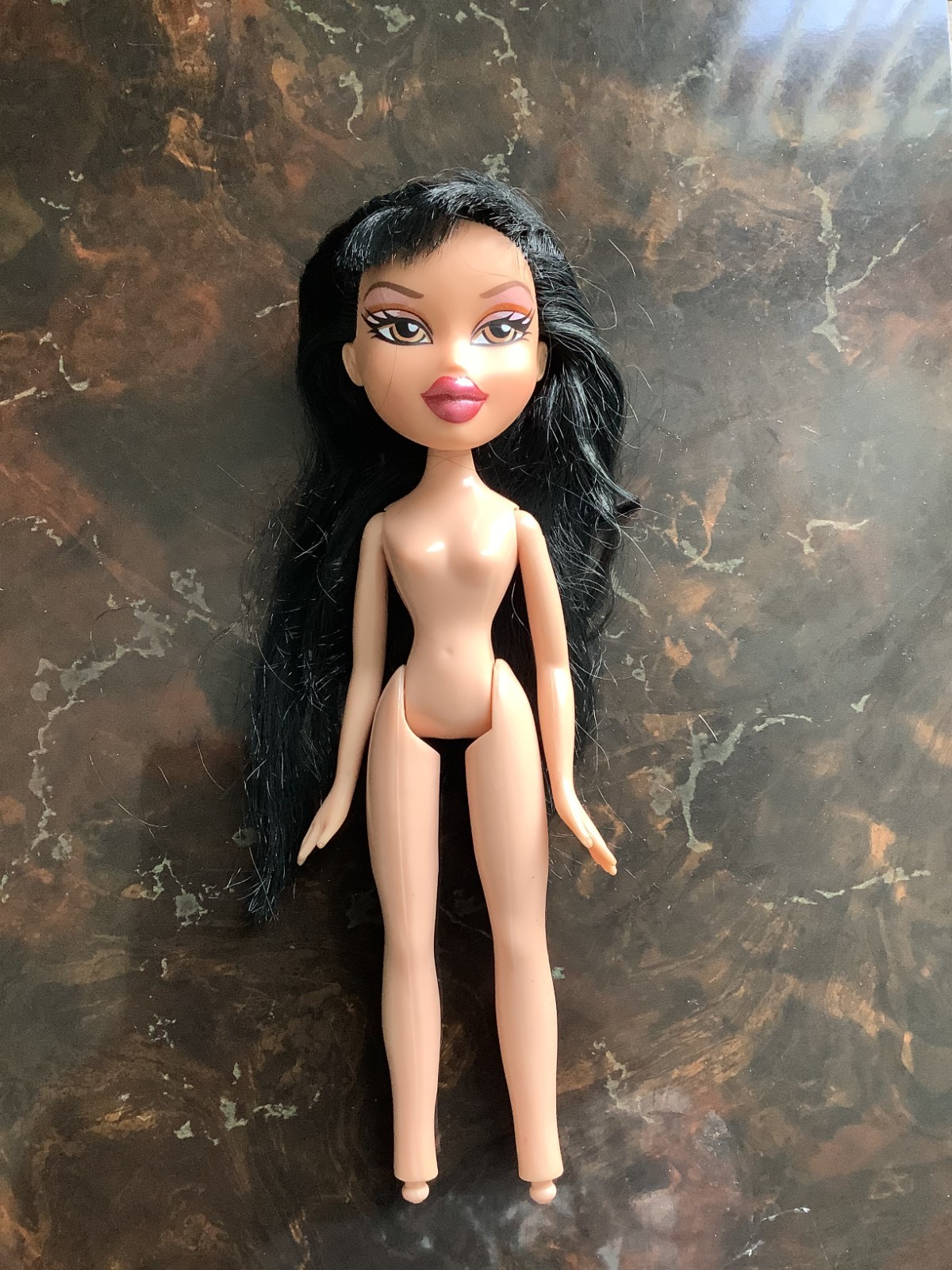 LOT A112 BRATZ DOLL LOT UNDRESSED NUDE FLAUNT IT JADE