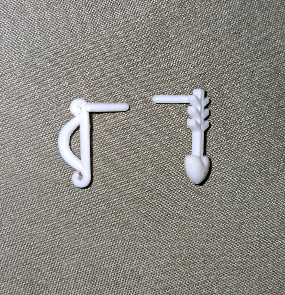 Monster High C.A. Cupid Sweet 1600 Bow & Arrow Earrings G1 Doll