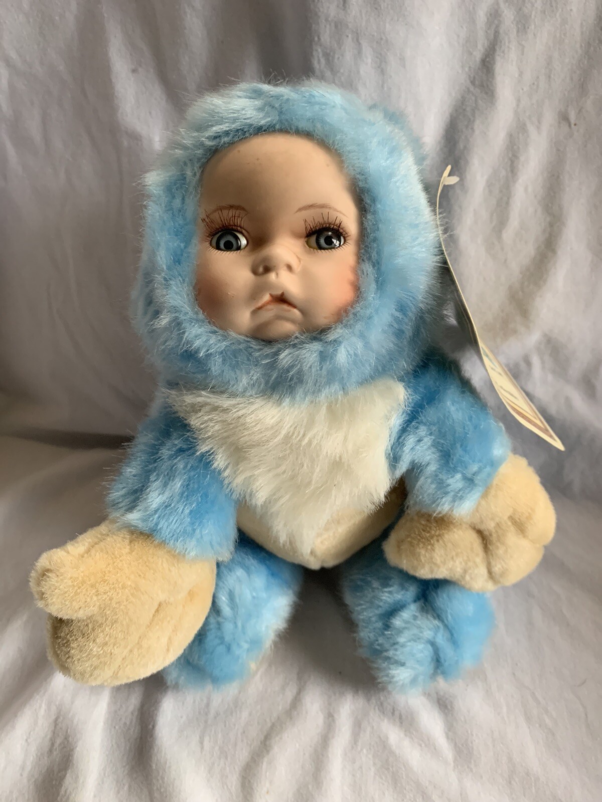 Ashley Belle Player – Porcelain Face plush Collectible 8″ Tall Doll