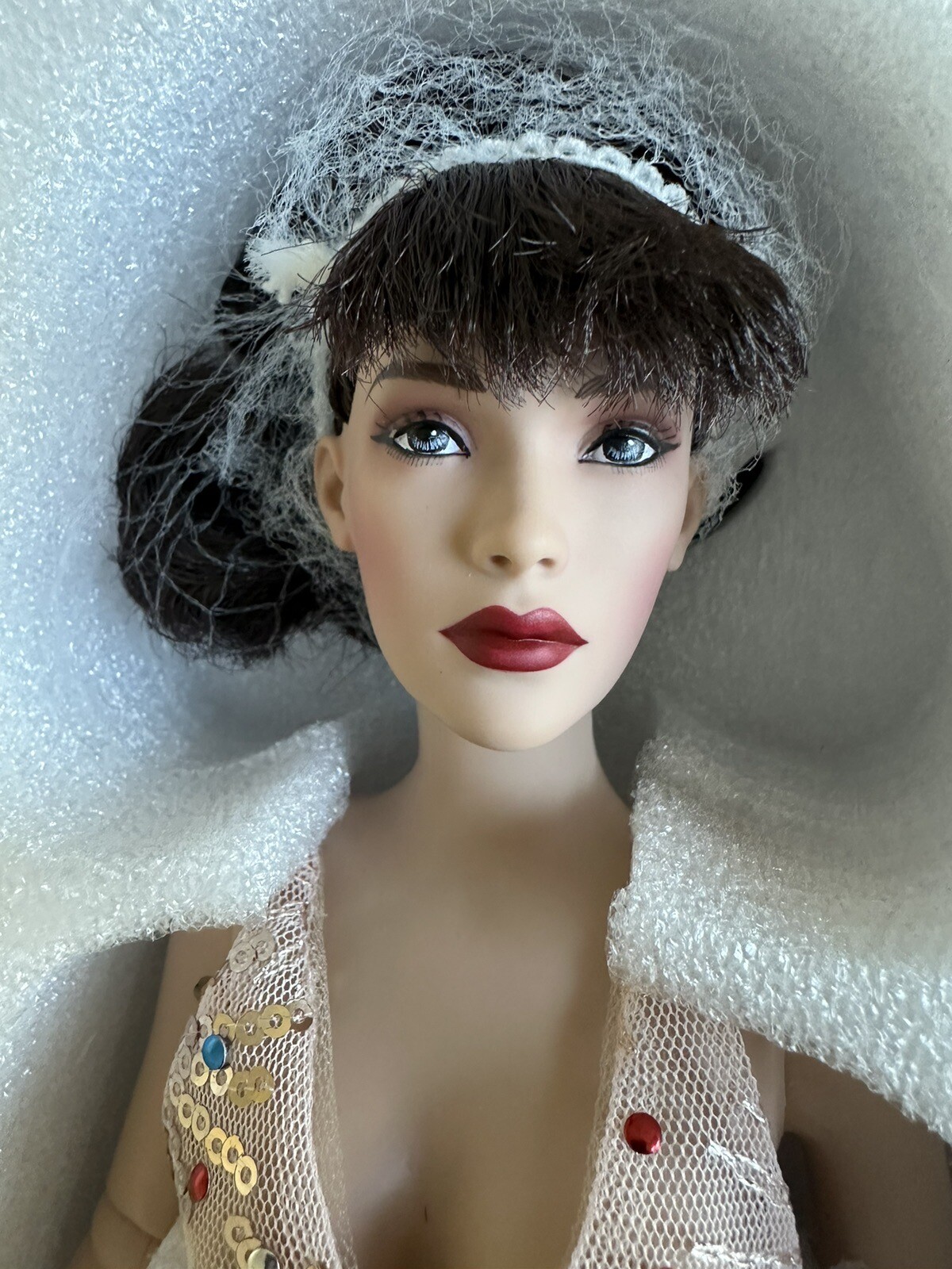 Tonner Celebrating Beautiful Views UFDC 2023 LE Lacie Churchill 16″ Fashion Doll