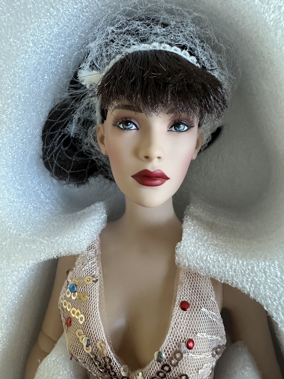 Tonner Celebrating Beautiful Views UFDC 2023 LE Lacie Churchill 16″ Fashion Doll