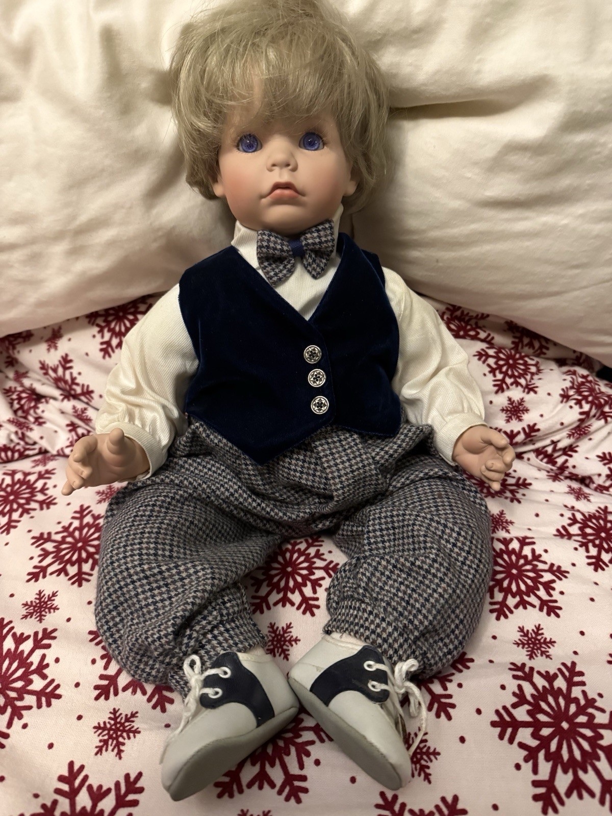 SUSAN WAKEEN Doll Co. 1990 Limited Edition Christmas Boy 19” (512 of 750)