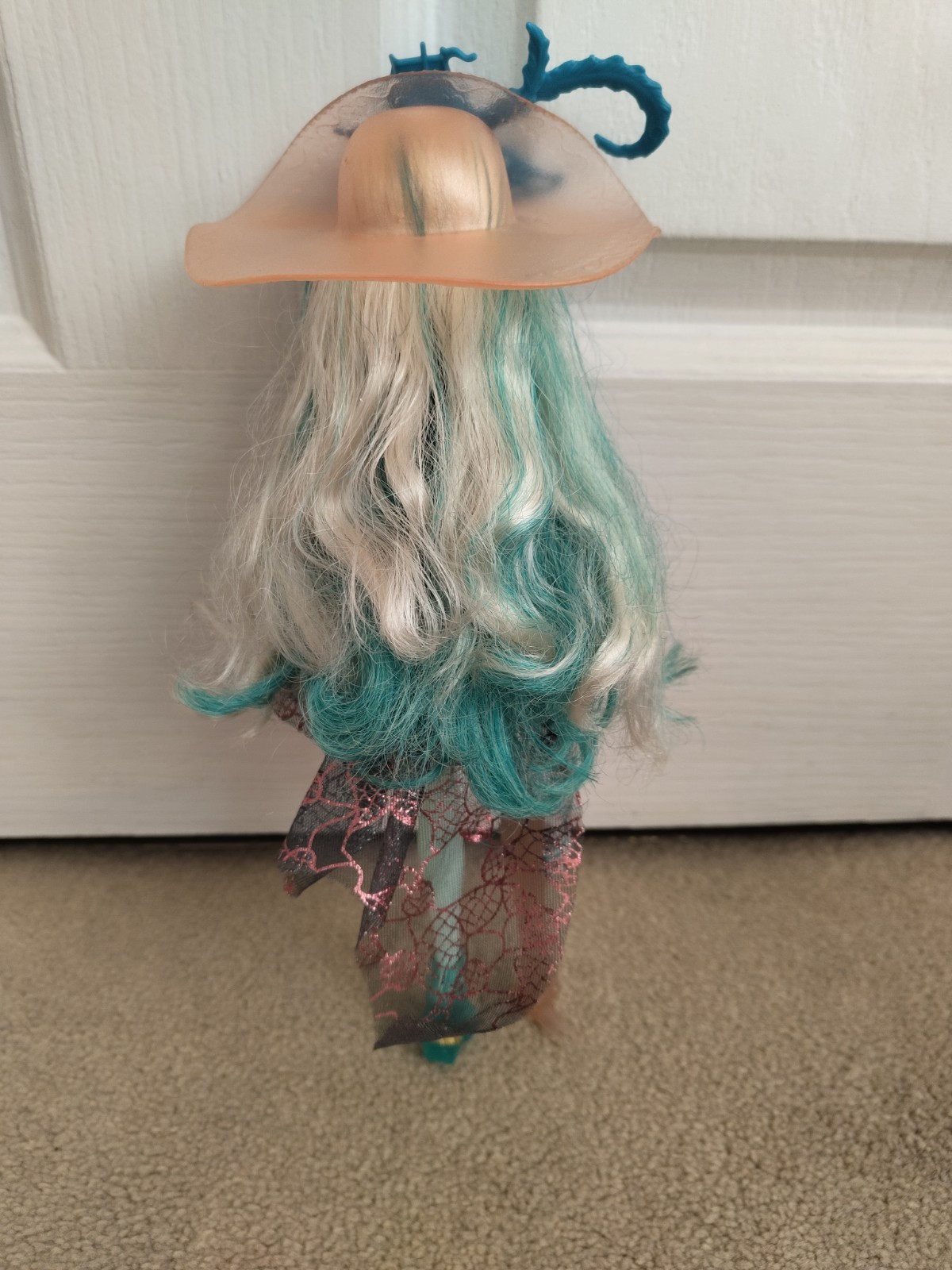 Monster High Haunted Student Spirits Vandala Doubloons doll