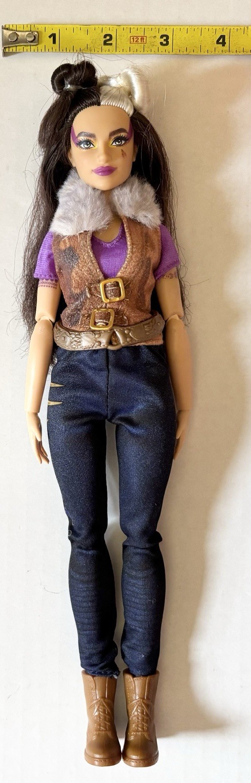 Mattel Disney Zombies 2 Wynter Barkowitz Dressed Articulated Werewolf Doll