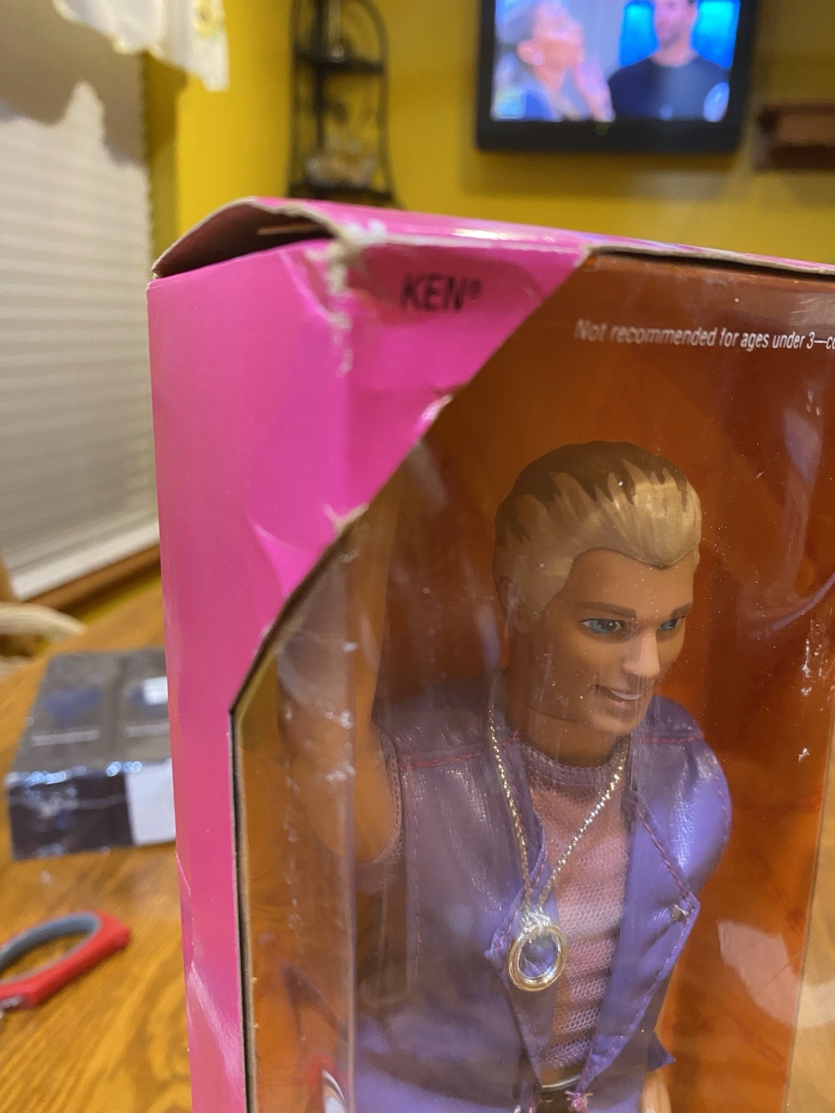 NRFB Earring Magic Ken w/Charms -#2290-Mattel 1992