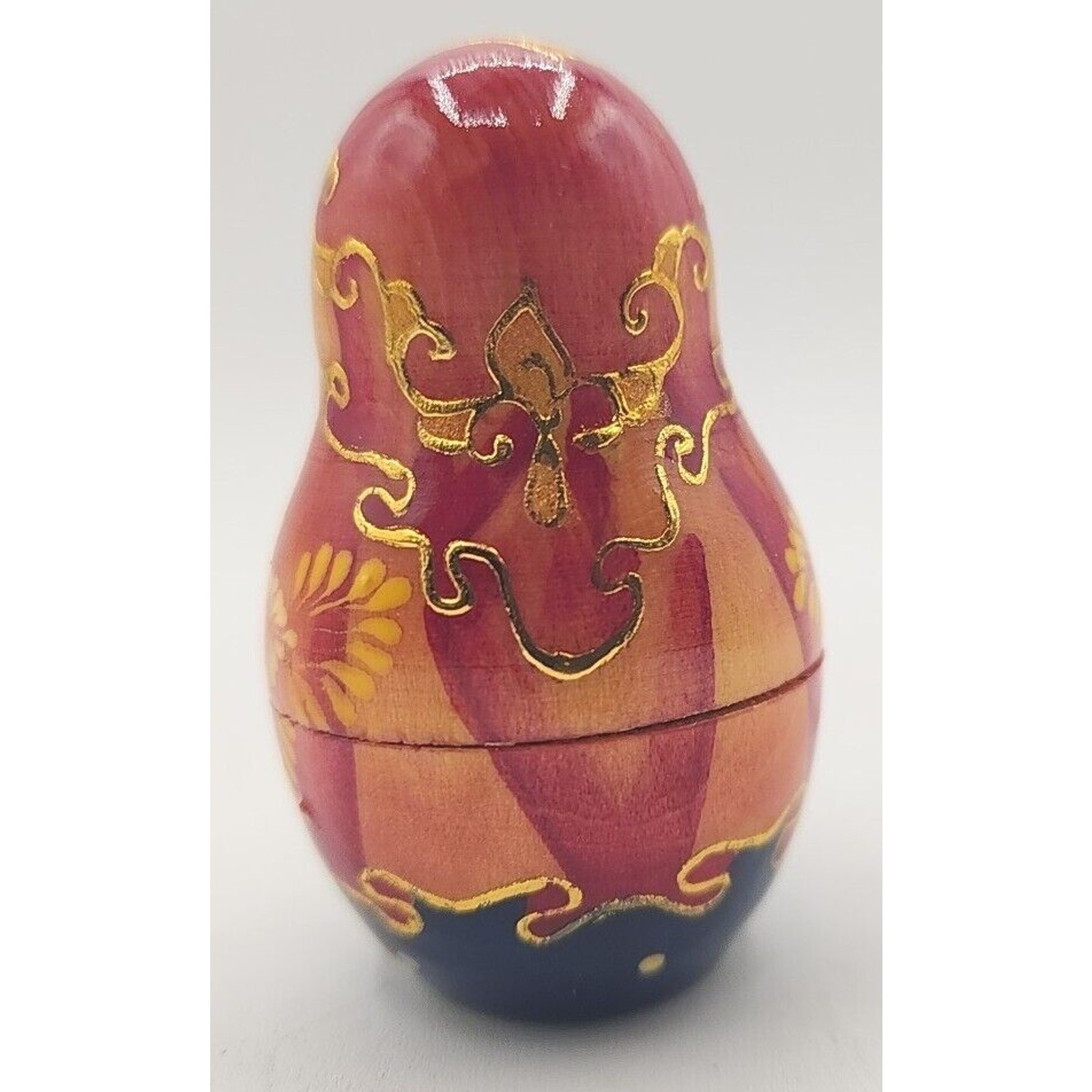 Russian Christmas Matryoshka Nesting Doll 8” Hand Painted 7 Piece Rare U254