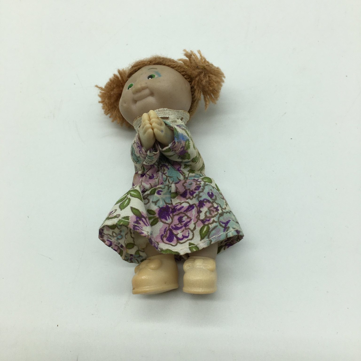 Vintage Small Doll Girl Floral Dress Praying Hands Yarn Hair 3.5 in