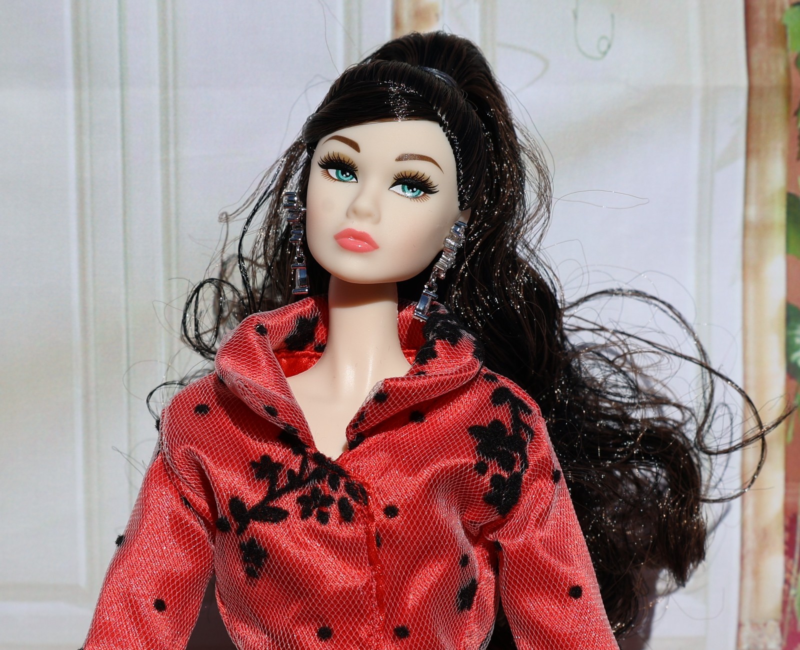 Poppy Parker Face Curly Black Pony Supermodel DOLL IT Fashion Royalty Style