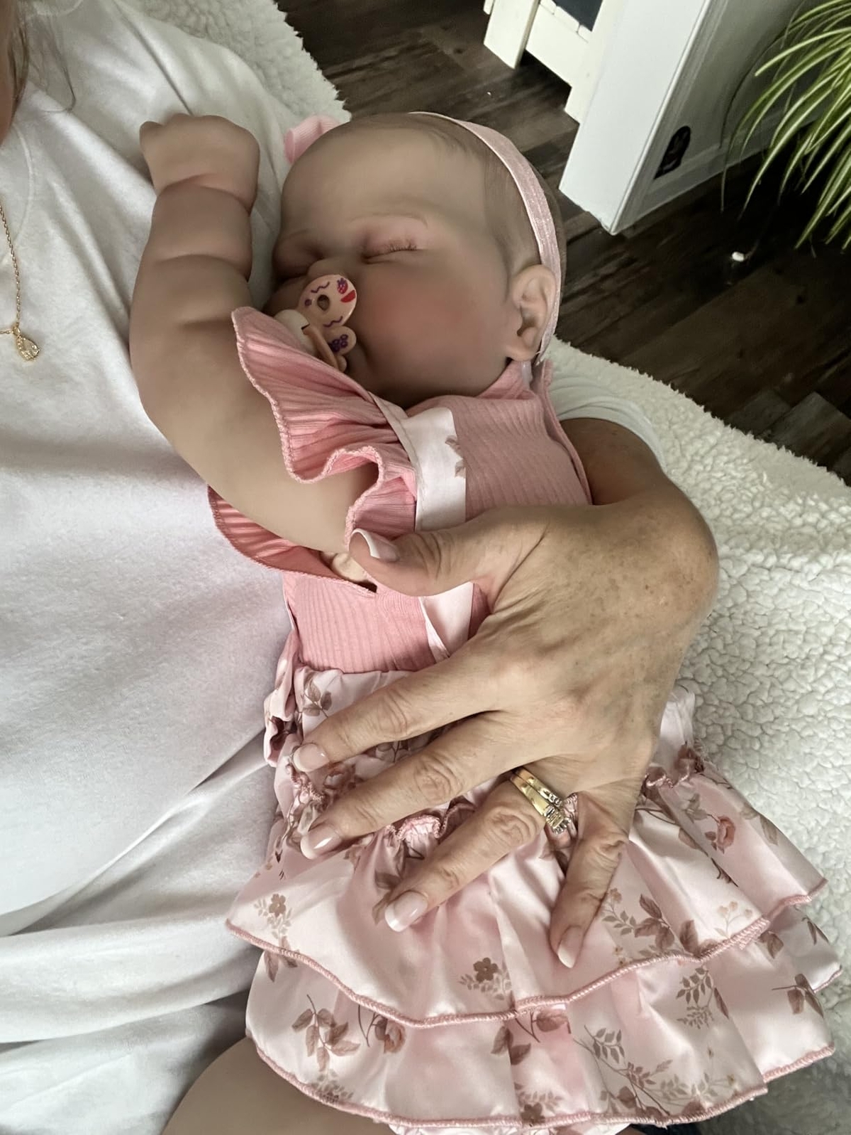 Realistic Chubby 24″ Reborn Baby Dolls Soft Cloth Body Sleeping Handmade Toddler