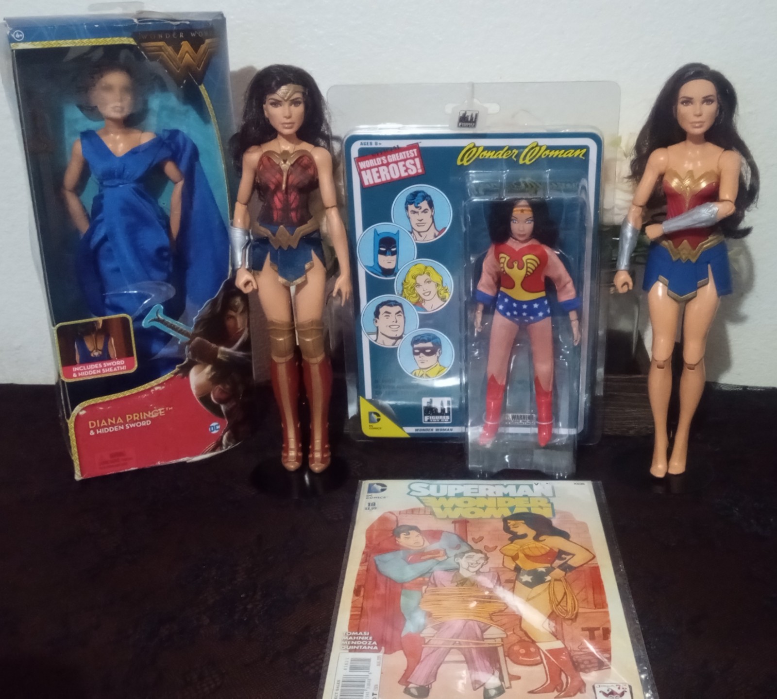 Lot of 3 DC Comics Wonder Woman Dolls & Wonder Woman Action Figure w/Comic Book