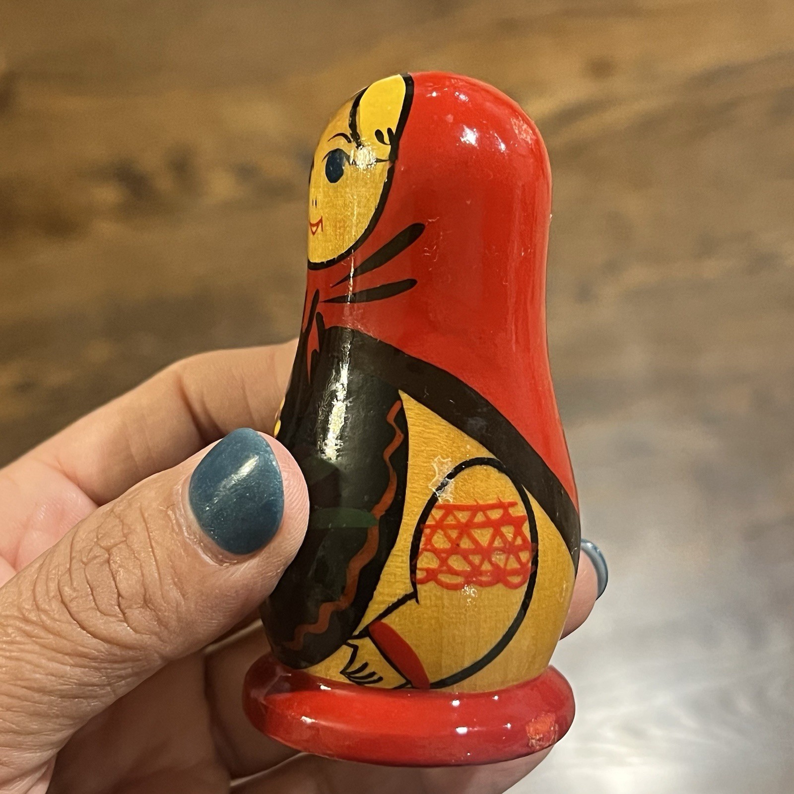 Vintage Soviet Monolithic Matryoshka Dolls Hand Painted Set of 3