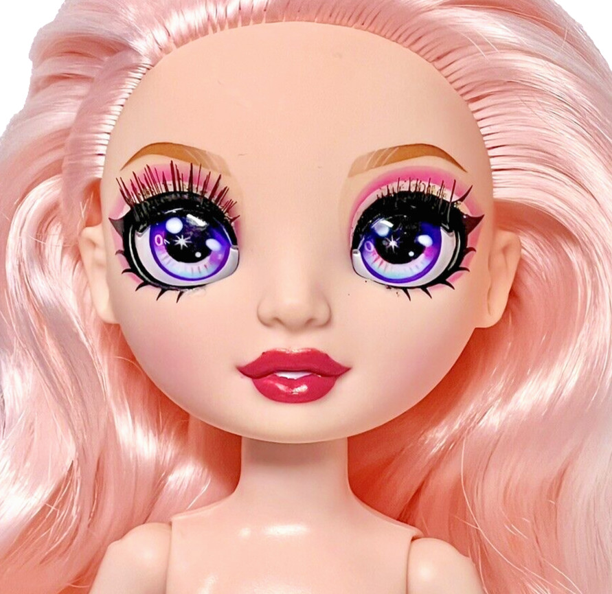 Rainbow High Bella Parker Pacific Coast Articulated Doll Only Pink Hair Red Lips