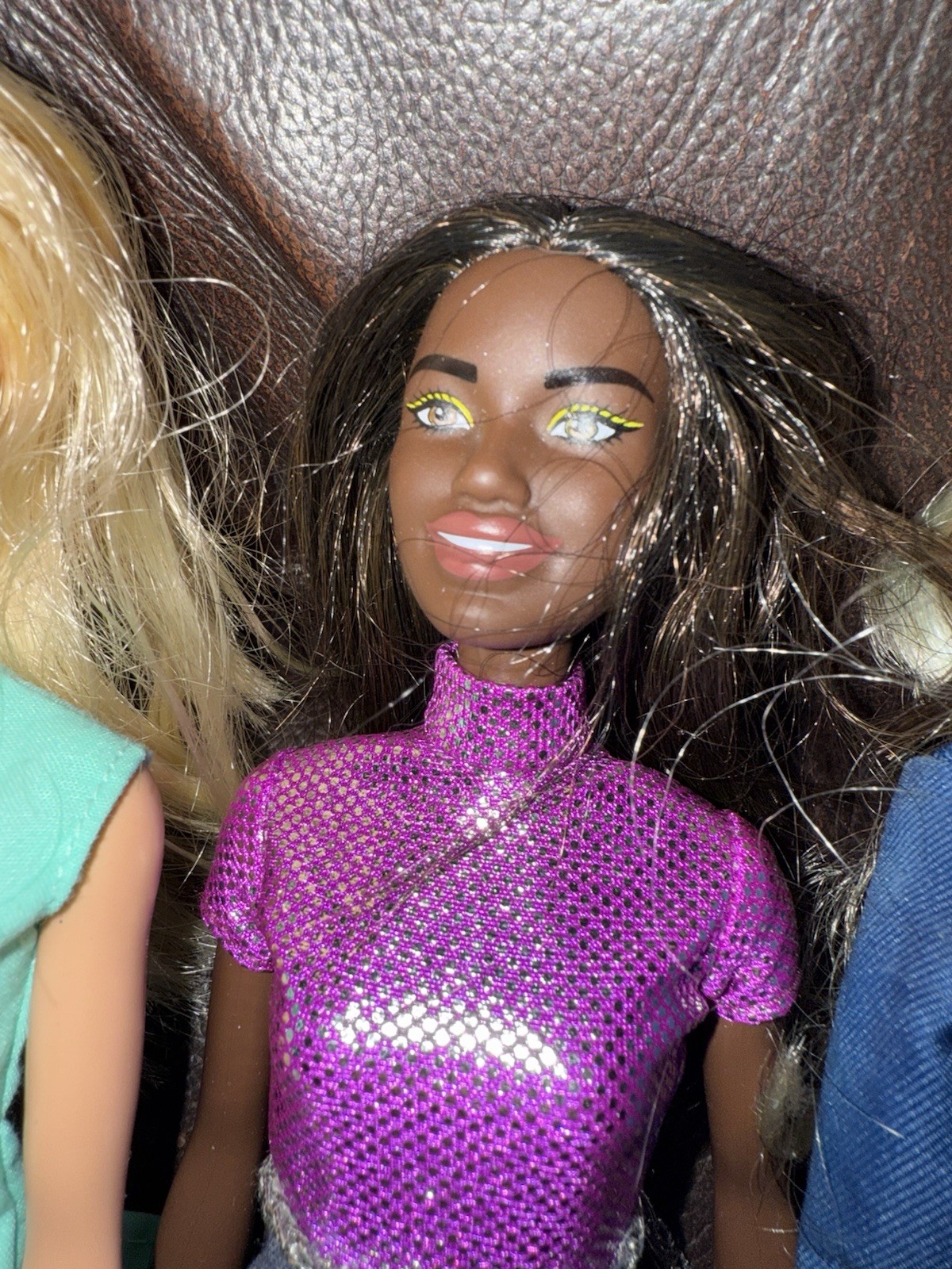 Barbie Lot of 4 Fashion Girl Dolls Blonde Brown Hair Blue Eyes w/Outfits