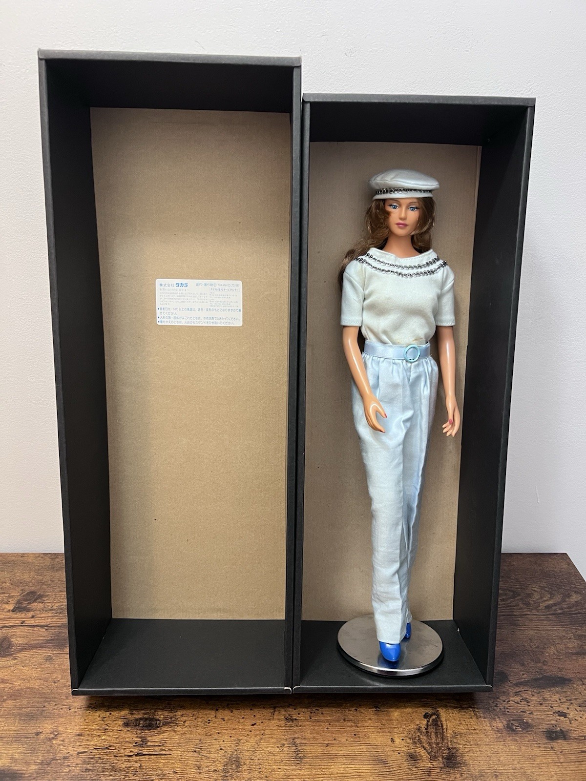Lady Luminous 16” Tall Blue Outfit Heels Light Brown Hair Blue Eyes Takara Japan
