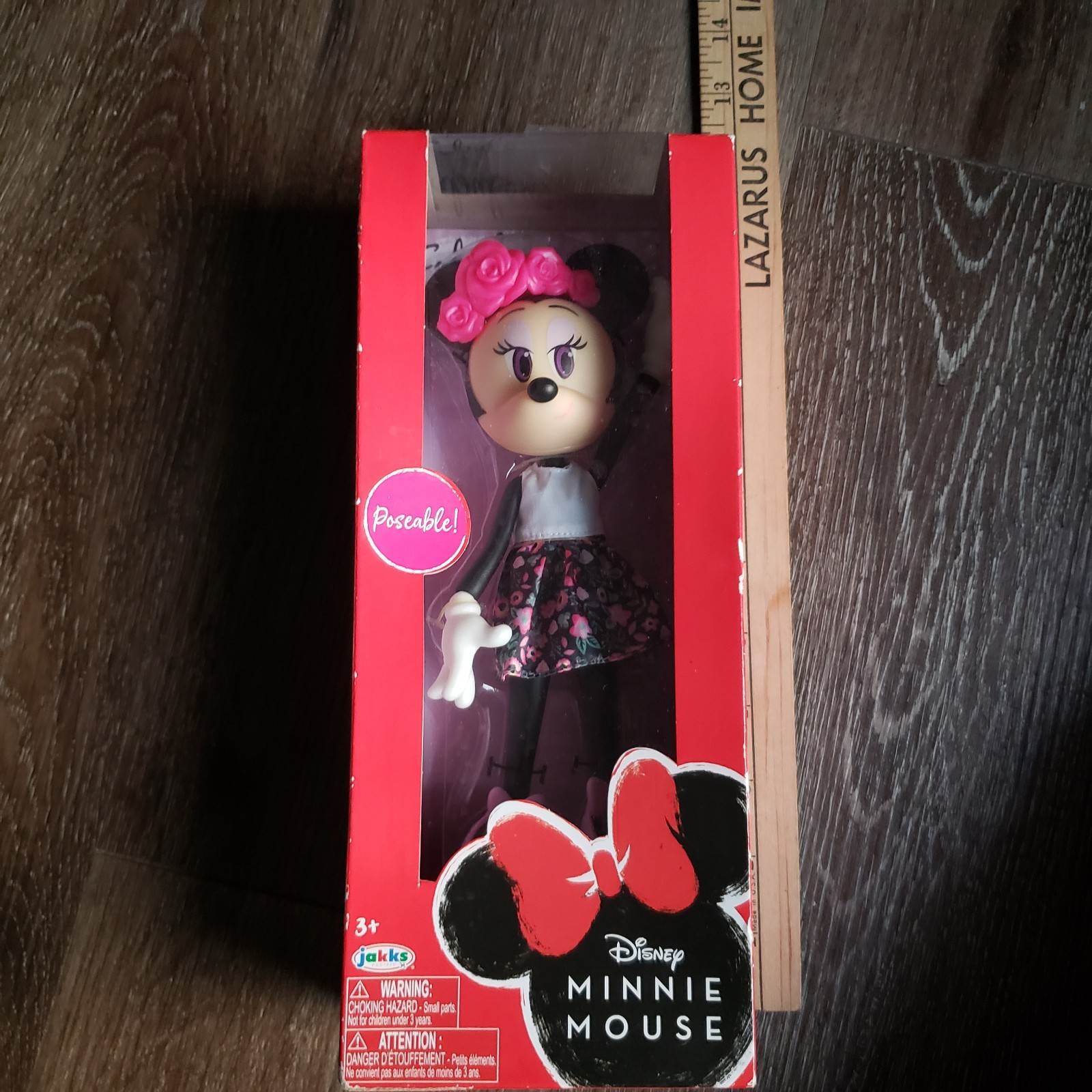 Disney Minnie Mouse Fashion Doll by Jakks Pacific