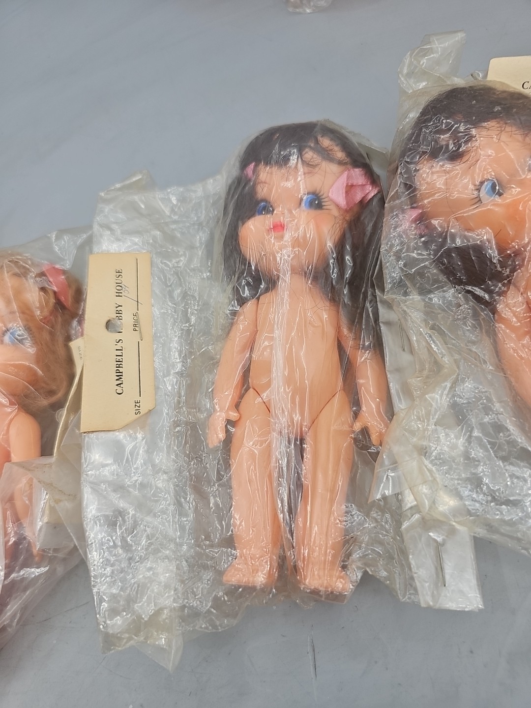 Lot Of 4 6″ Vintage Play Dolls Campbell’s Hobby House 2 Black, 1 Auburn, 1 Blond